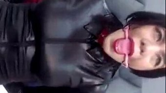 60 Fps'De Duygusal Am Oyununu Içeren Yüksek Çözünürlüklü Bağlama Videosu