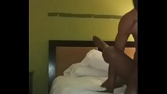 Lovedick1577: Am Sevenler Için Duygusal Bir Ziyafet