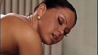 Angelica Bella Ile Yoğun Orgazm Deneyimi