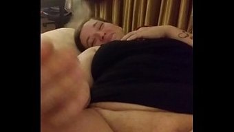 Angie Savage'In Irklararası Güzel Şişman Kadınları Lolipop Fantezisi