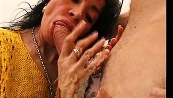 Klasik Lolipop Mc1: Olgun Ve Baştan Çıkarıcı Bir Video