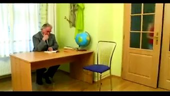 Müdürle Yüz Yüze Bir Toplantıda Azarlayın!