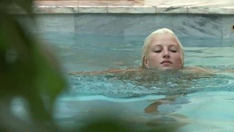 Estonyalı Güzellik Alysha, Sıcak Porno Videosunda