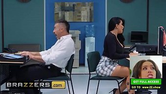 Romi Rain Ve Charles Dera, Ağız Ve Popo Oyunuyla Sert Bir Ofis Karşılaşmasında. Brazzers Yapımı