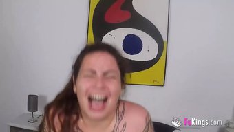 Genç Kızın Vahşi Yolculuğu Şöhrete: Amatör Oral Seks Ve Deneyimli Akıl Hocasıyla Popo Oyunu