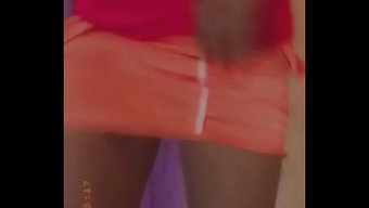 Ashawo'M Tıpkı Swirl Gibi Sert Aksiyonun Ustası!