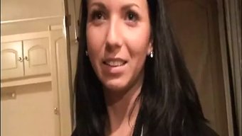 Çek Esmerle Am Yalama Ve Oral Eylem