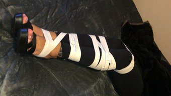 Ayakları Bağlı Ve Yüksek Hızlı Okşanmış