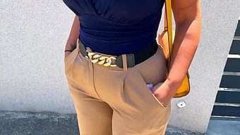 Yeni Başlayan Vanessa'Nın James Duval Ile Sıcak Ofis Buluşması