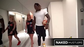 Cassie Bender, Ateşli Eş, Bbc'Ye Doyamıyor