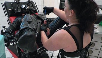 Bayan Shiva'Nın Bdsm Ve Anal Fişlerle Fetiş Oyunu